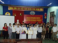 Thi hùng biện Tiếng Anh cấp huyện
